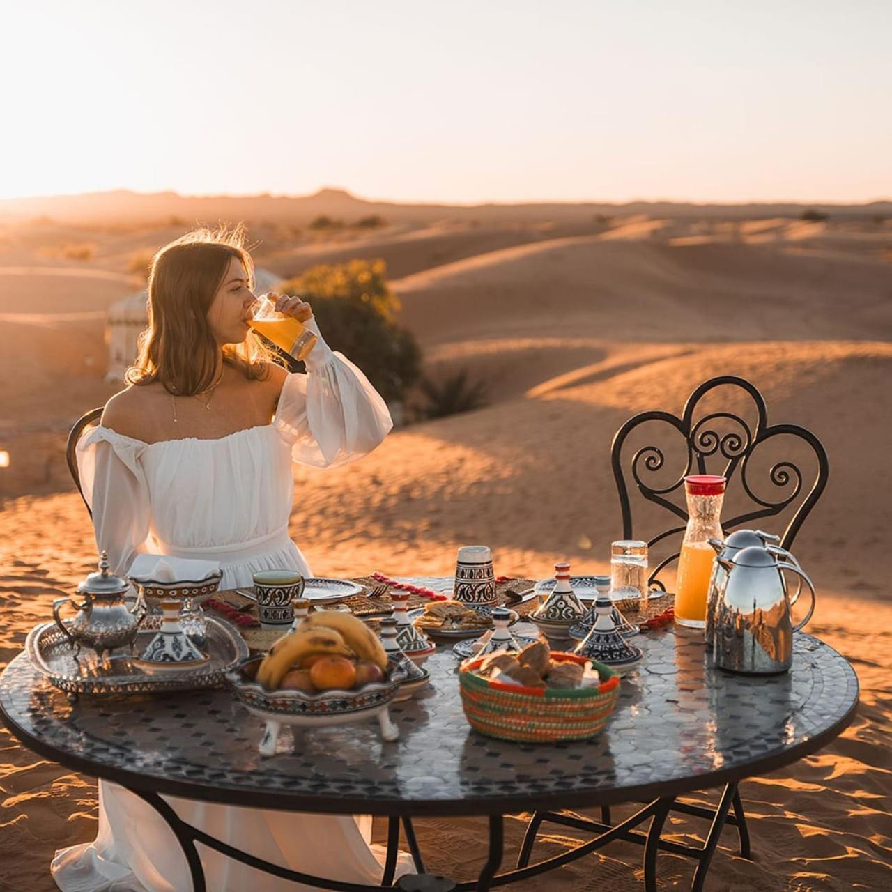 Top Desert Luxury Camp 梅尔祖卡 外观 照片