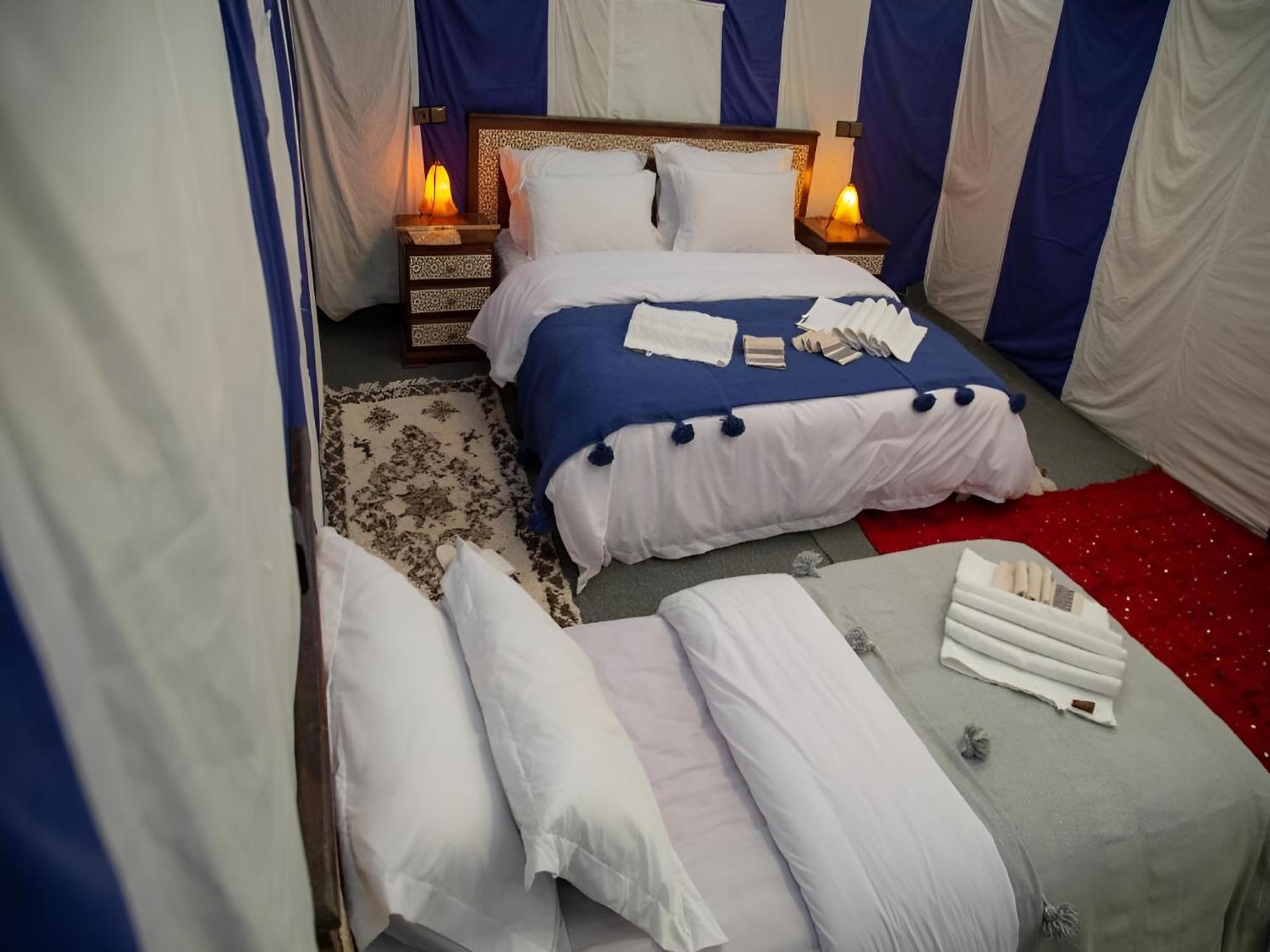 Top Desert Luxury Camp 梅尔祖卡 外观 照片