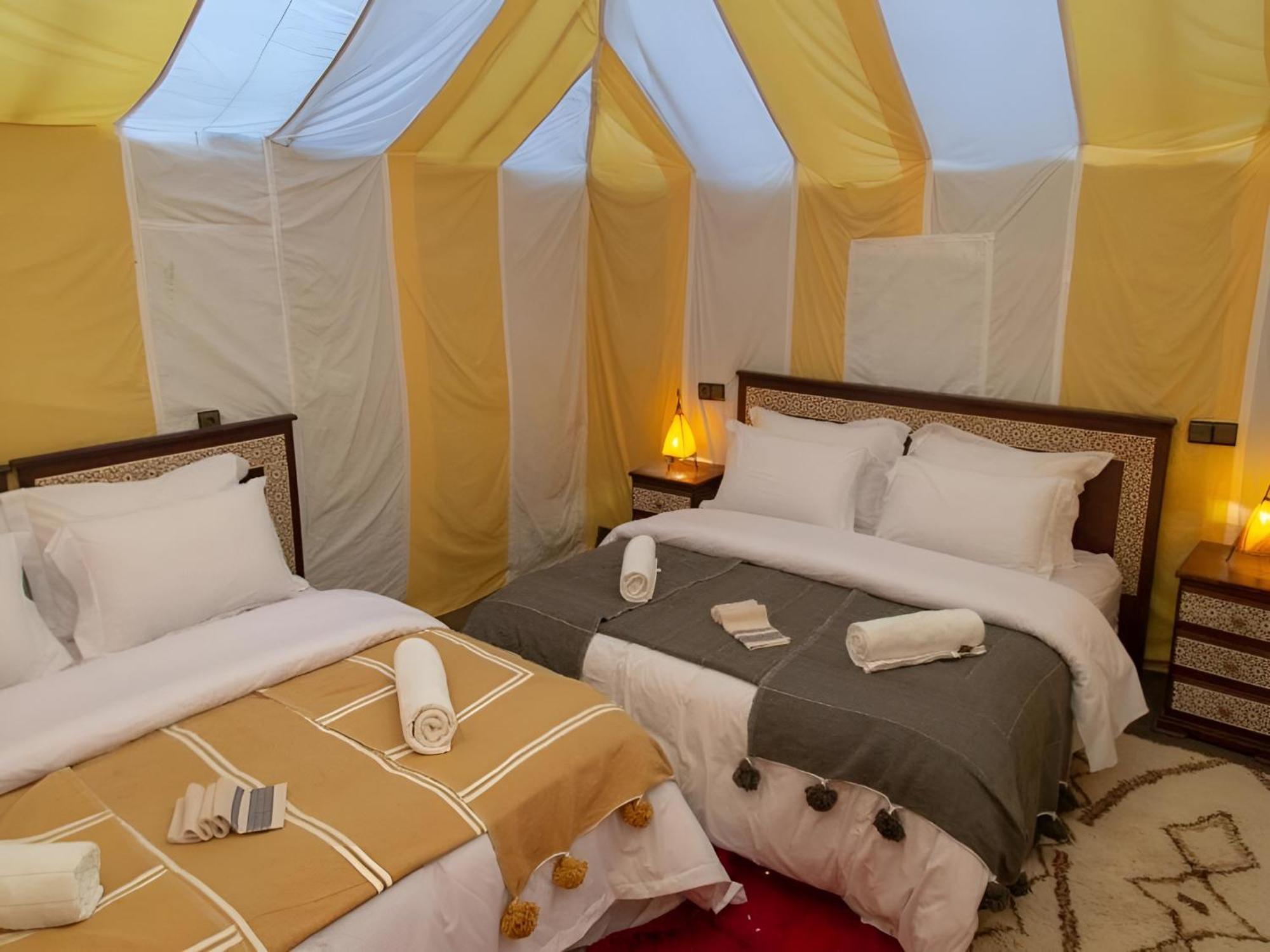 Top Desert Luxury Camp 梅尔祖卡 外观 照片