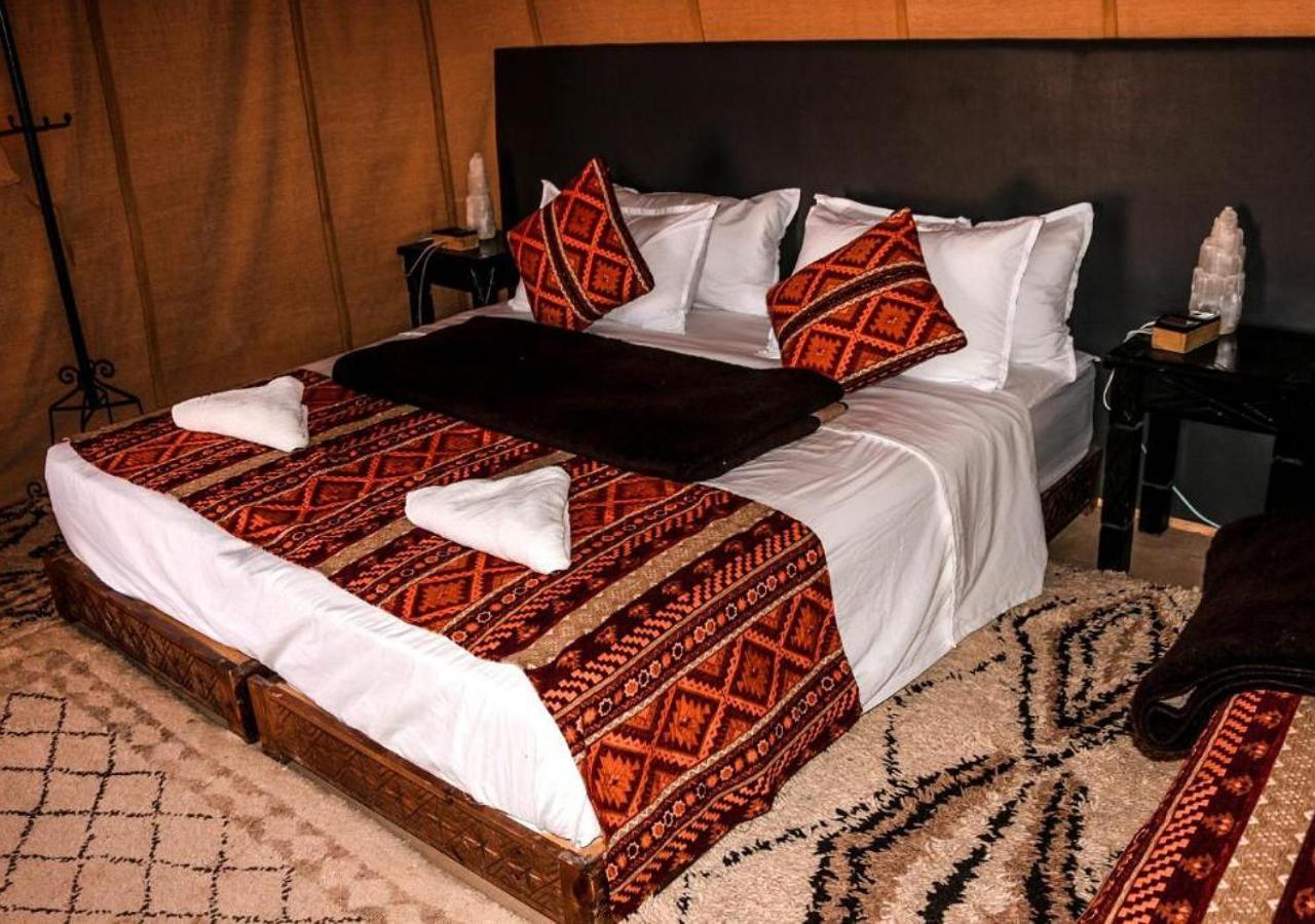Top Desert Luxury Camp 梅尔祖卡 外观 照片